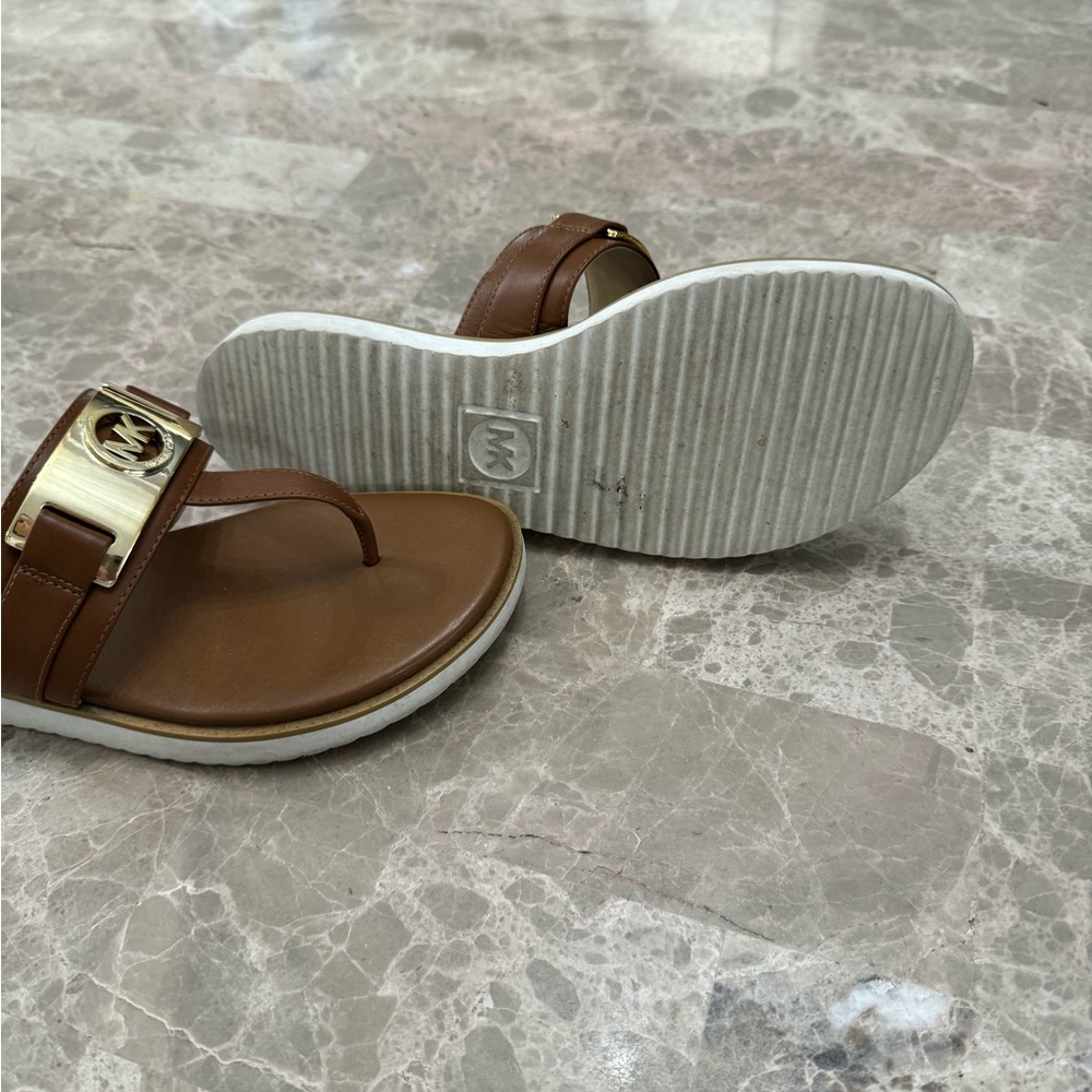 Brown MK sandals. - Picture 3 of 3